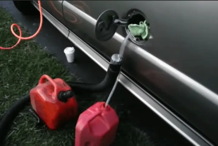 A Step By Step Guide On How To Siphon Gas For Emergencies 5077